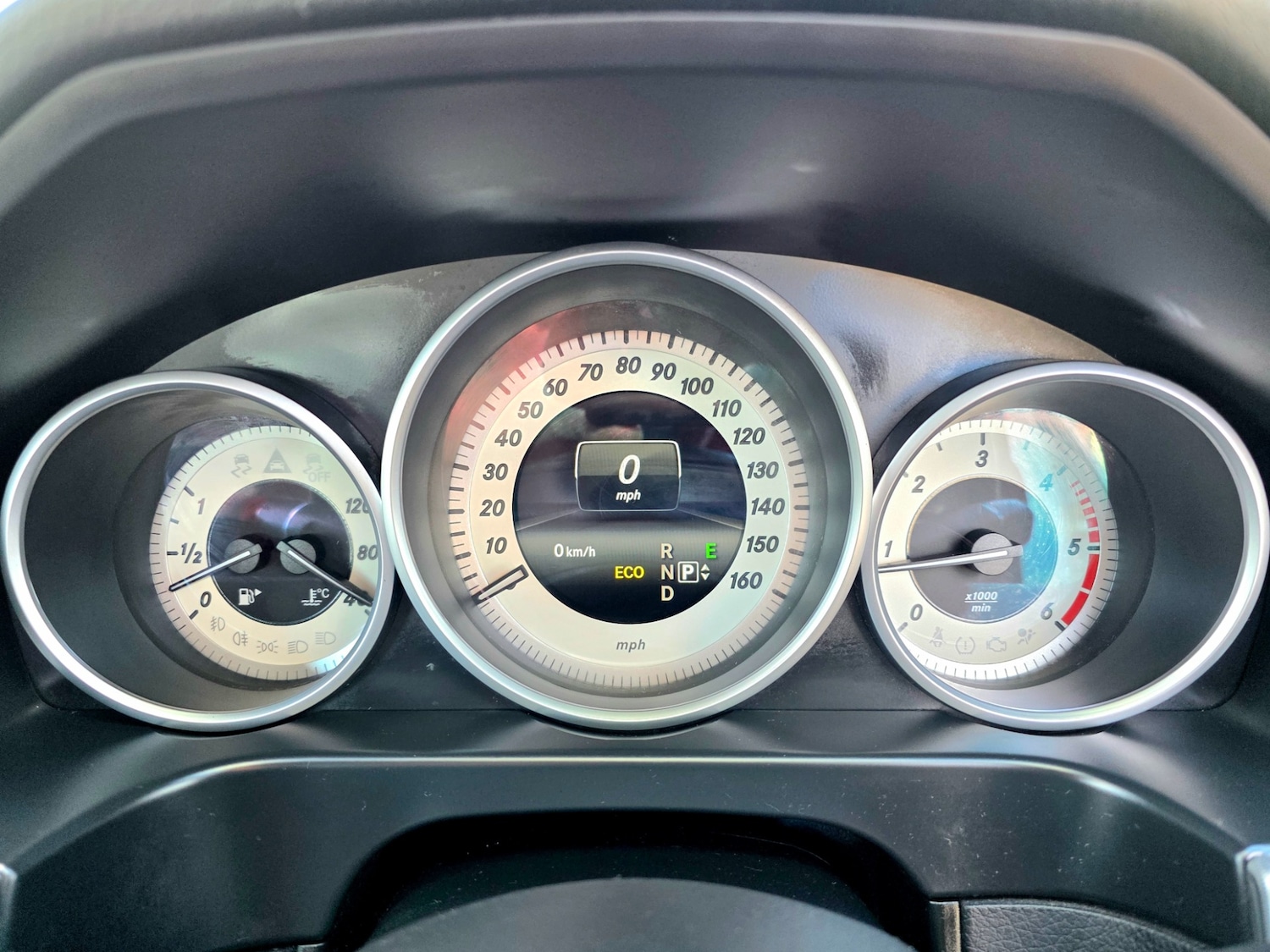 Used Mercedes-Benz E Class 2015 for sale - 77578403: Photo 24