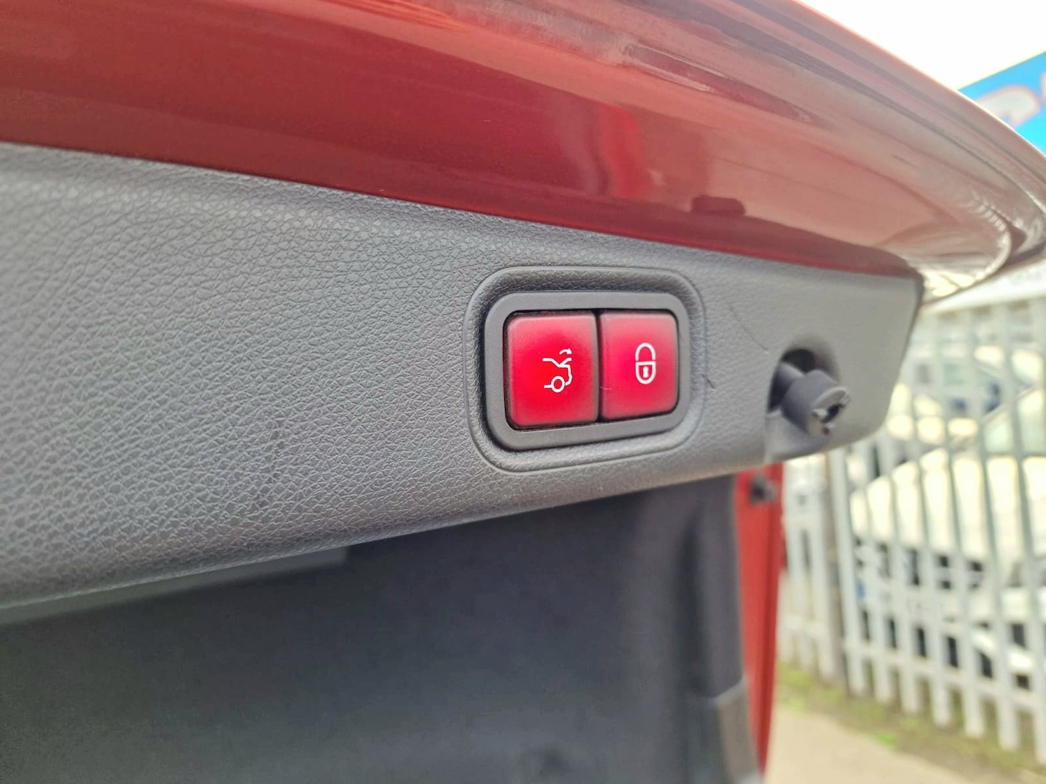 Used Mercedes-Benz E Class 2016 for sale - 76358257: Photo 16