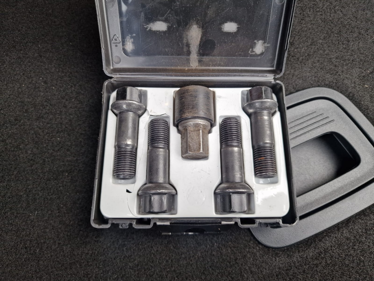 Used Mercedes-Benz E Class 2016 for sale - 76358257: Photo 17