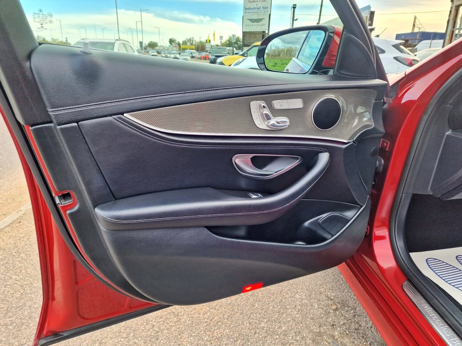 Used Mercedes-Benz E Class 2016 for sale - 76358257: Photo 34