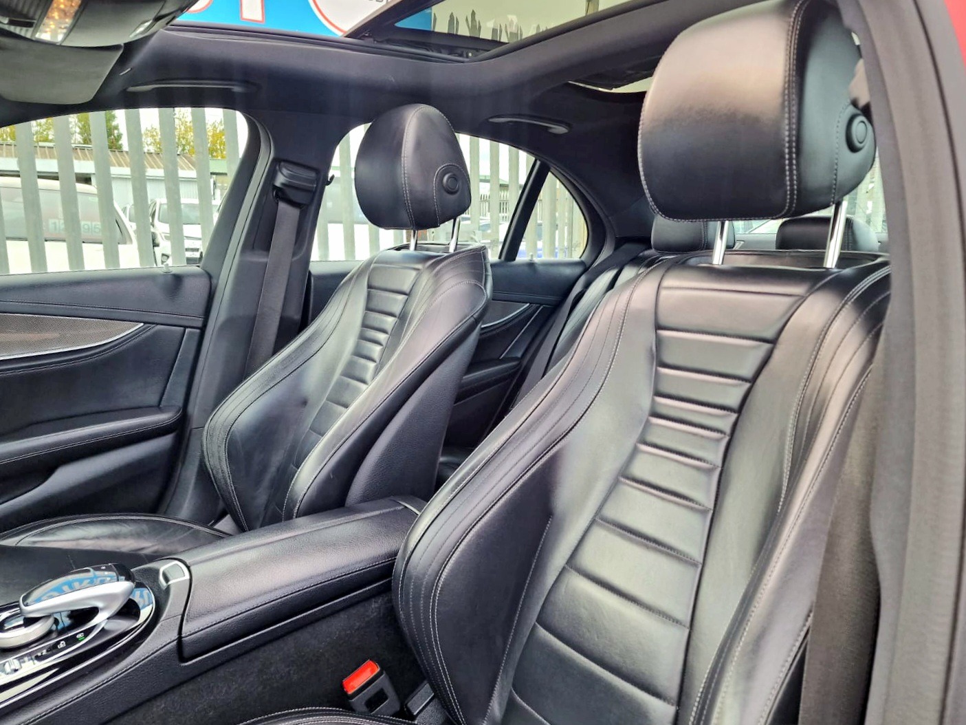 Used Mercedes-Benz E Class 2016 for sale - 76358257: Photo 39