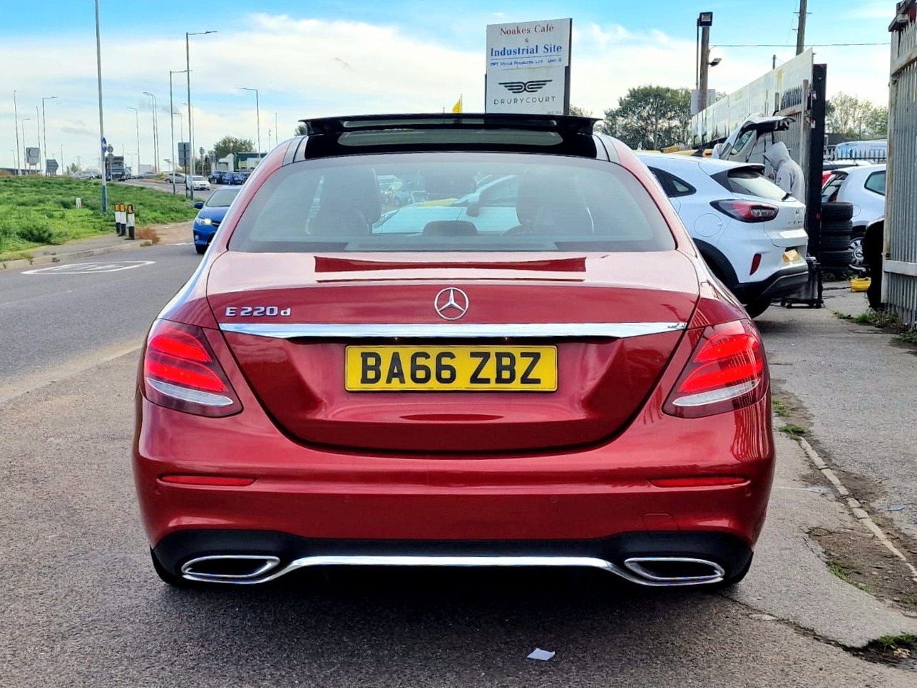 Used Mercedes-Benz E Class 2016 for sale - 76358257: Photo 9