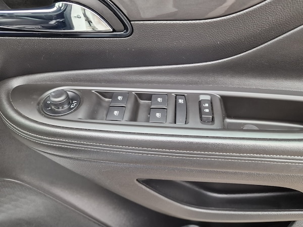 Used Vauxhall Mokka X 2017 for sale - 76024282: Photo 11
