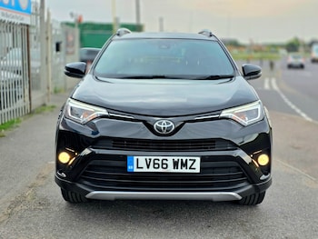 Used Toyota RAV4 2016 for sale - 75567170: Photo