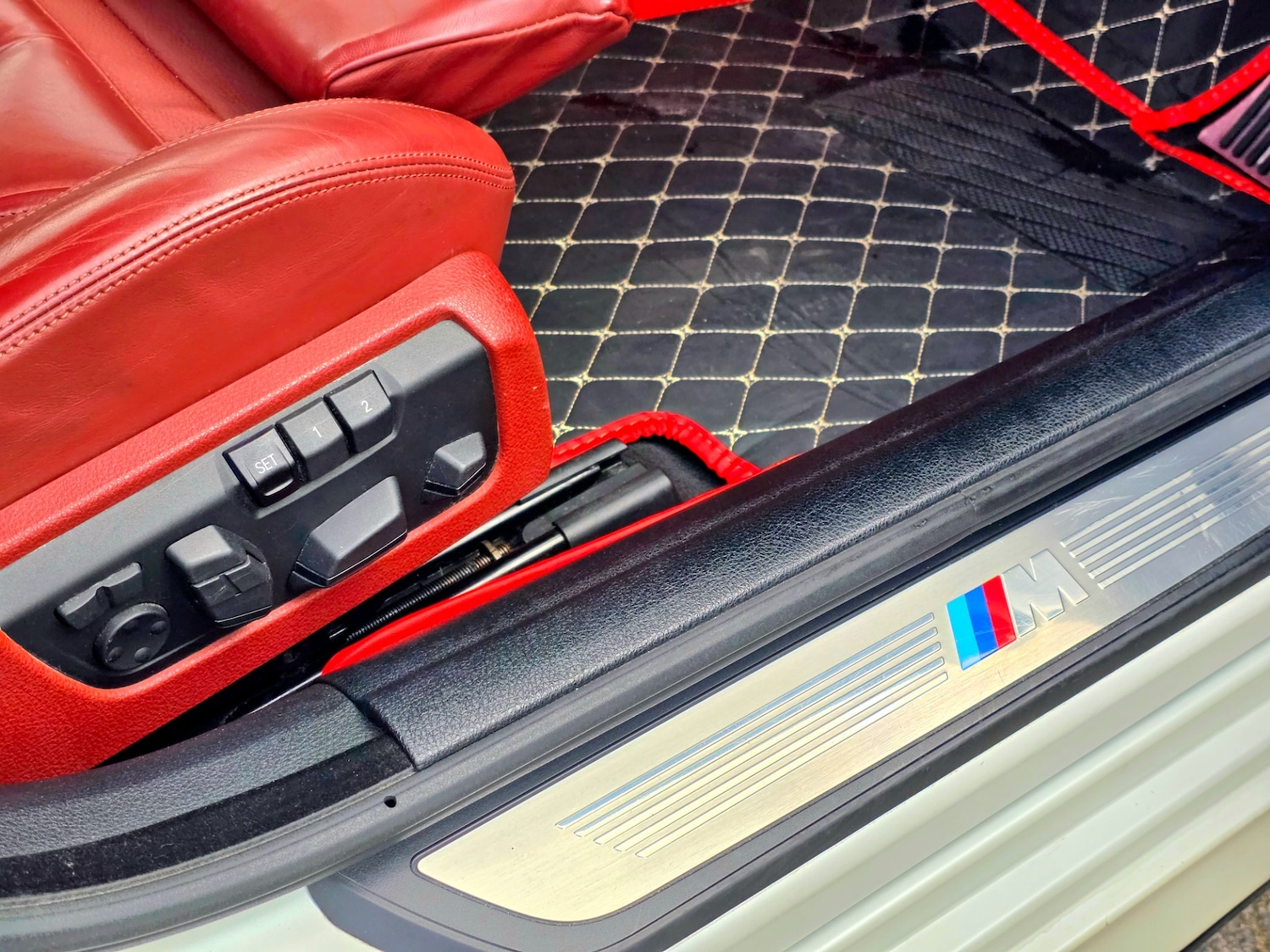 Used BMW 6 Series 2018 for sale - 76455655: Photo 32