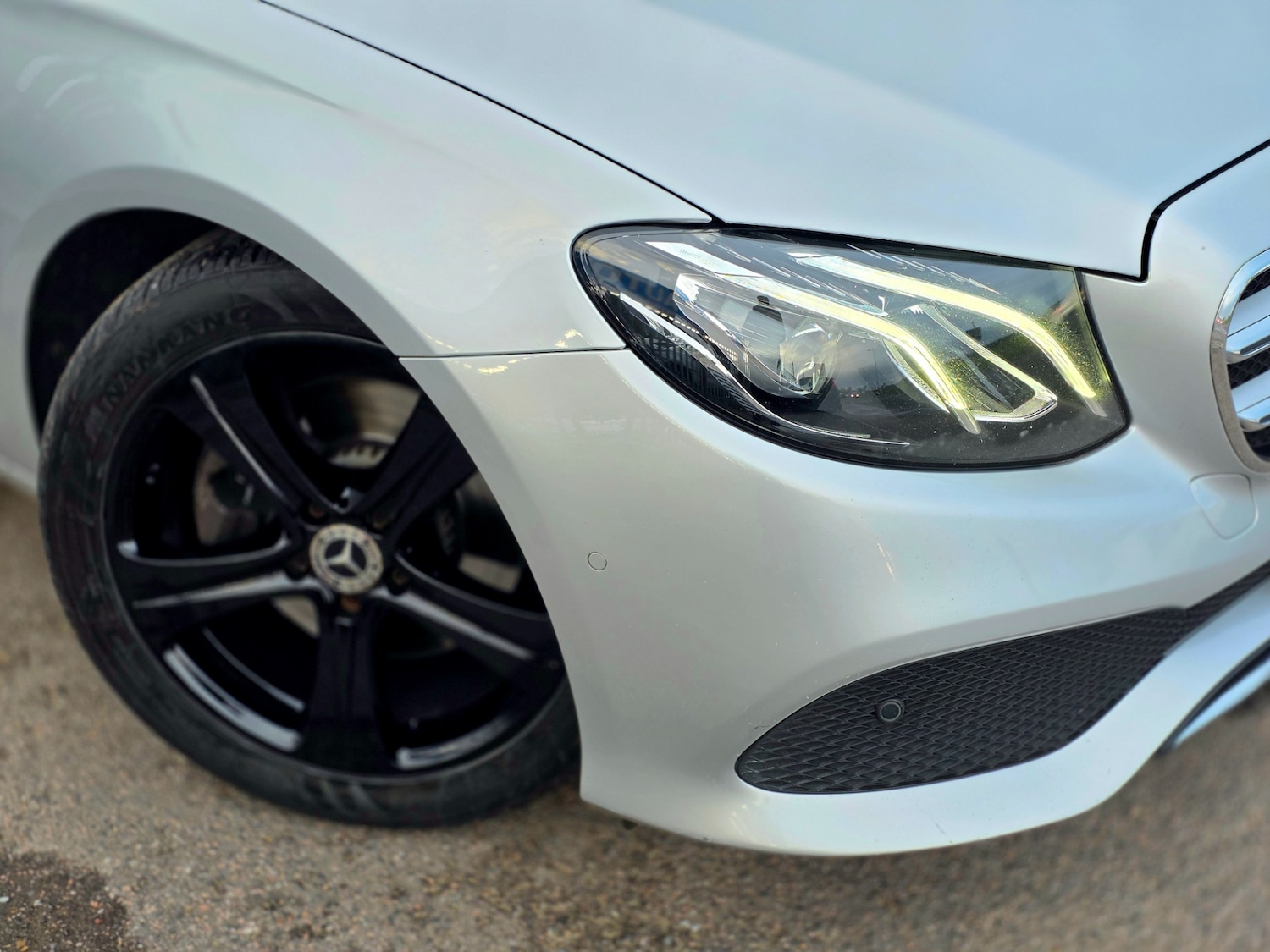 Used Mercedes-Benz E Class 2017 for sale - 76885203: Photo 10