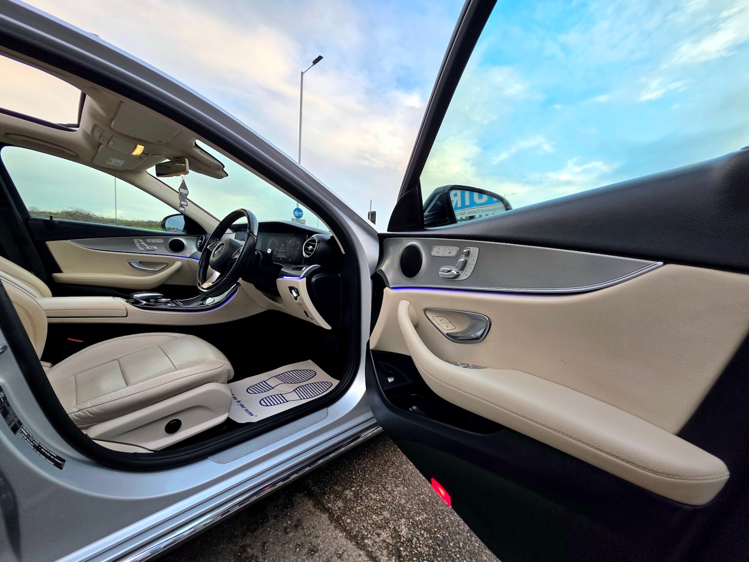 Used Mercedes-Benz E Class 2017 for sale - 76885203: Photo 17