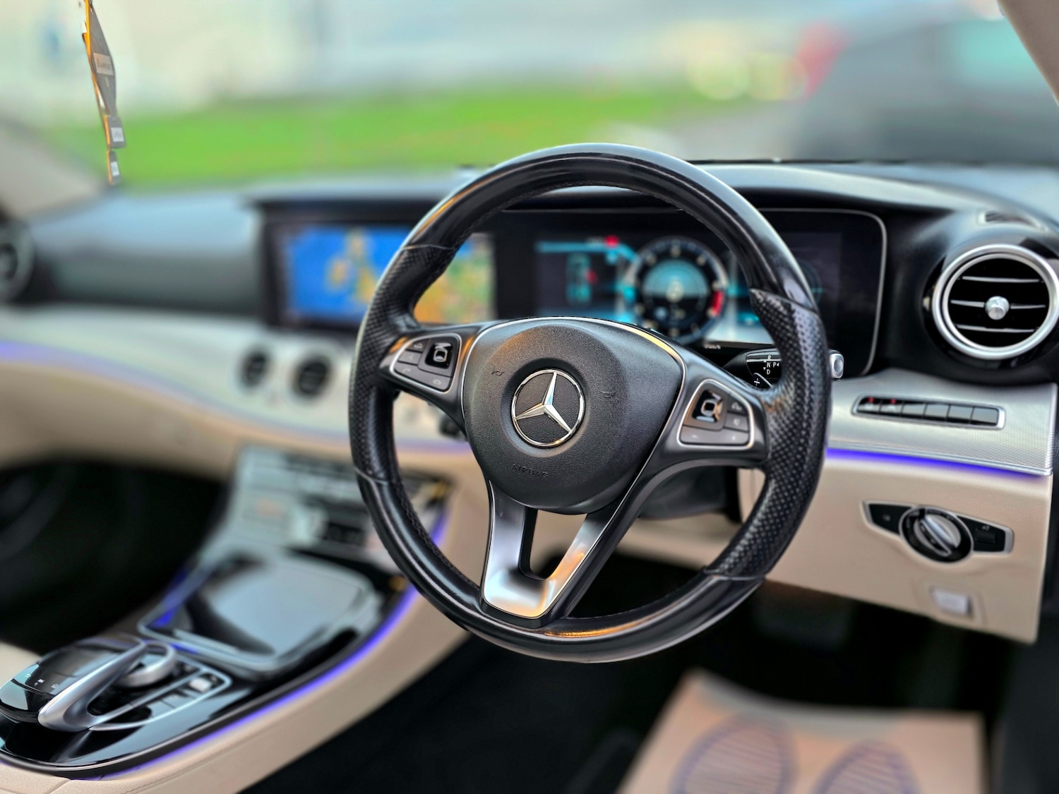 Used Mercedes-Benz E Class 2017 for sale - 76885203: Photo 21