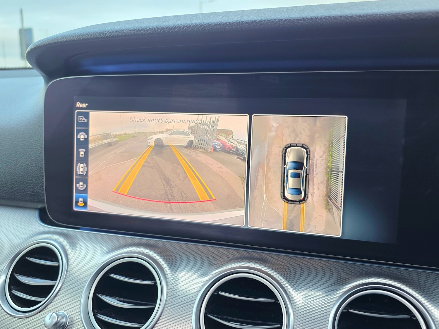 Used Mercedes-Benz E Class 2017 for sale - 76885203: Photo 27