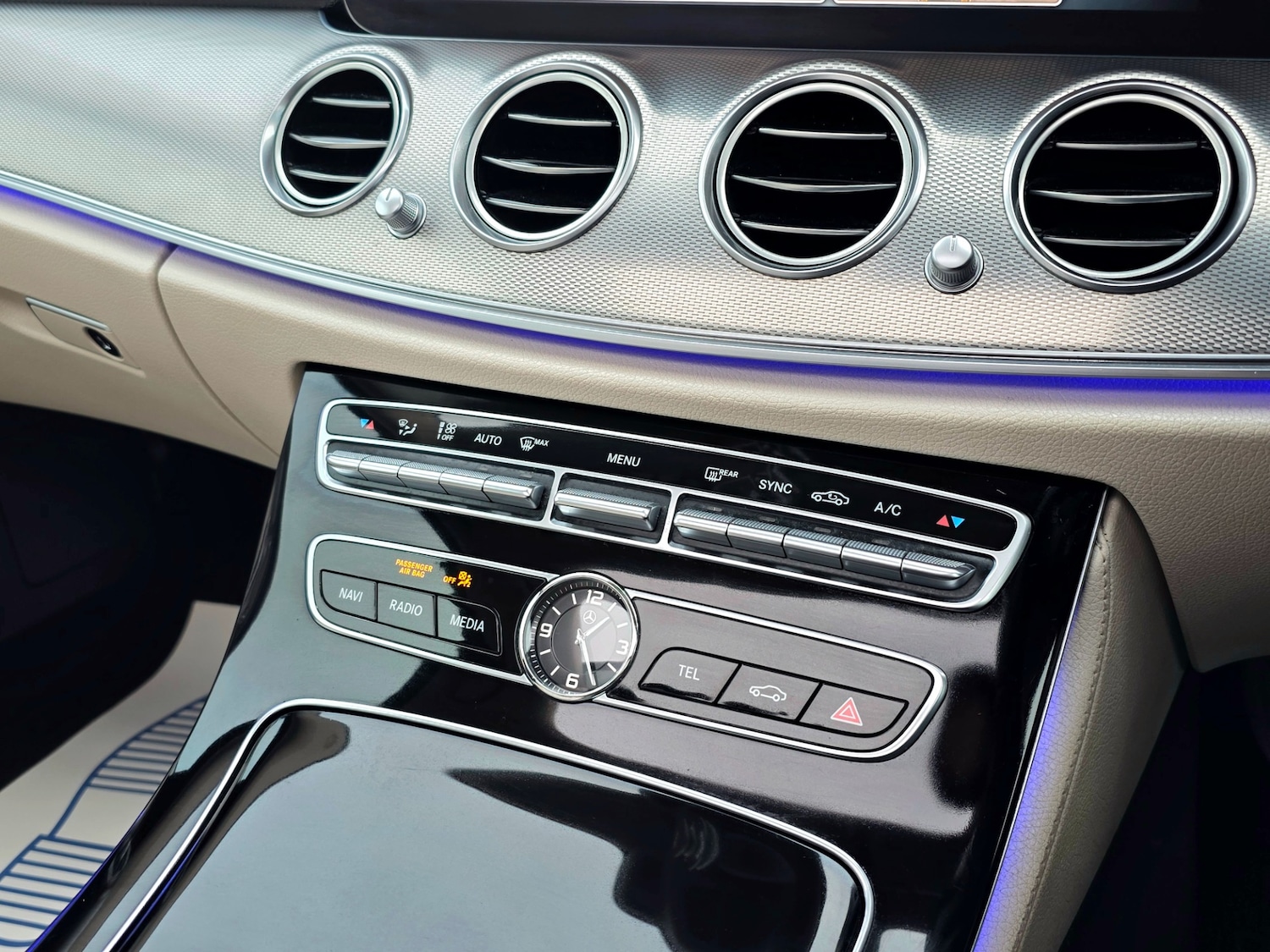 Used Mercedes-Benz E Class 2017 for sale - 76885203: Photo 28