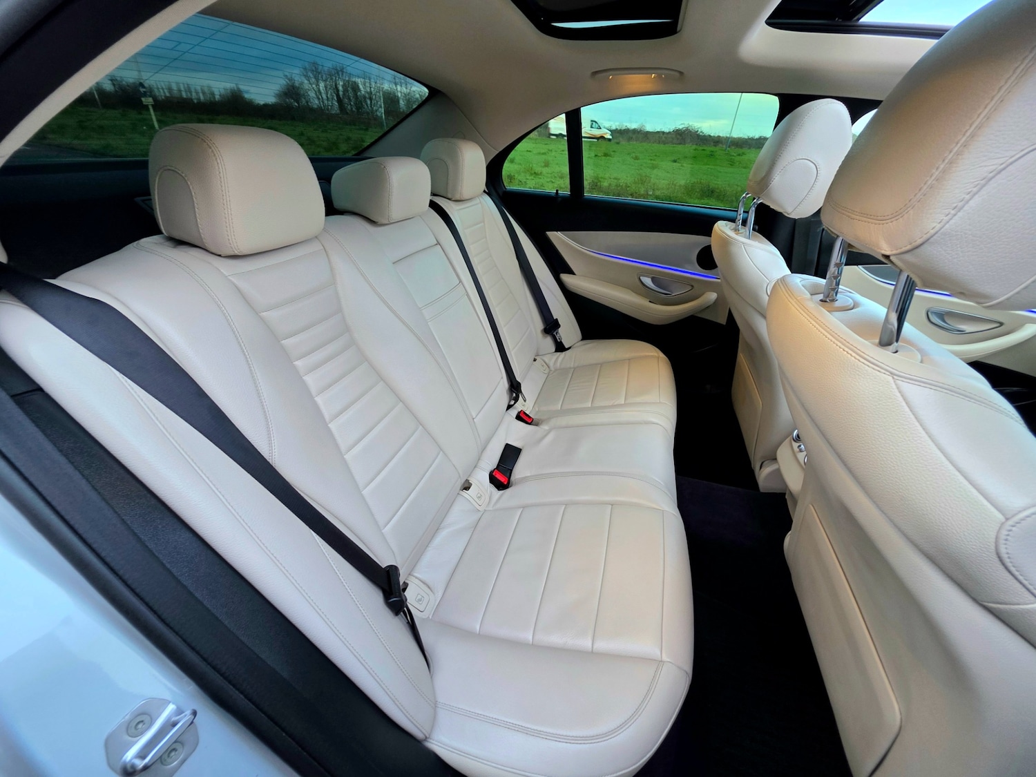 Used Mercedes-Benz E Class 2017 for sale - 76885203: Photo 33