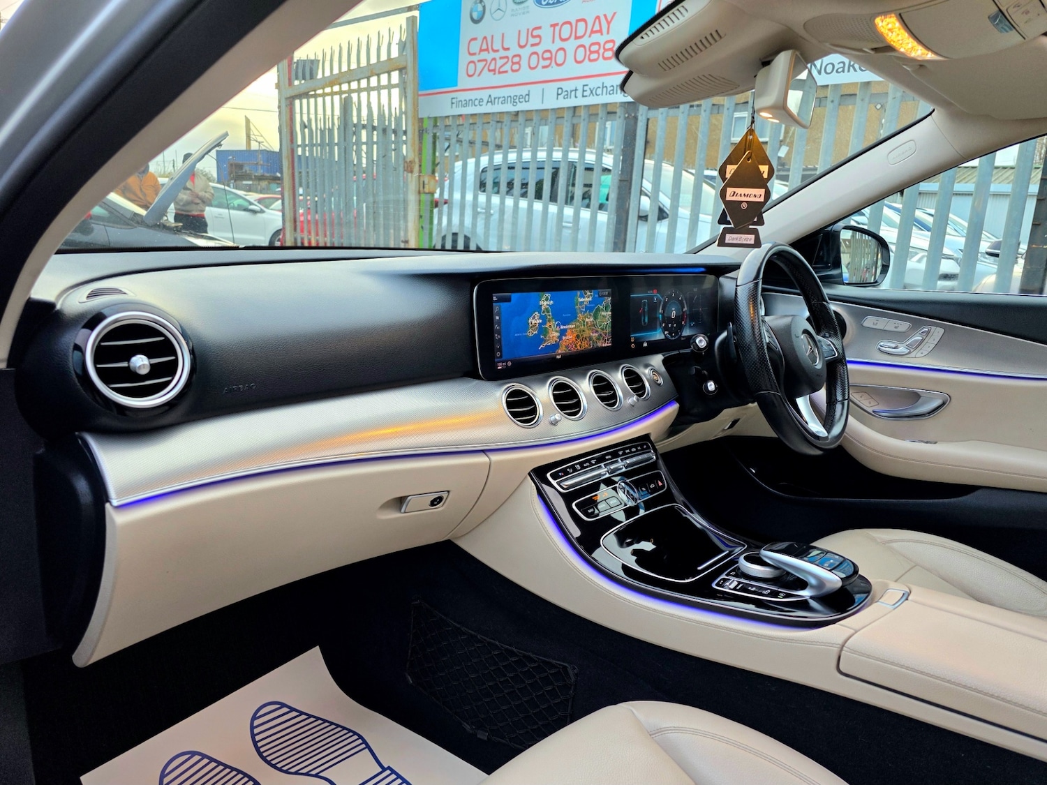 Used Mercedes-Benz E Class 2017 for sale - 76885203: Photo 38