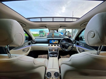 Used Mercedes-Benz E Class 2017 for sale - 76885203: Photo