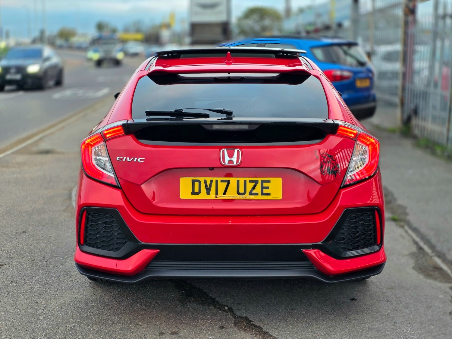 Used Honda Civic 2017 for sale - 76713450: Photo 11