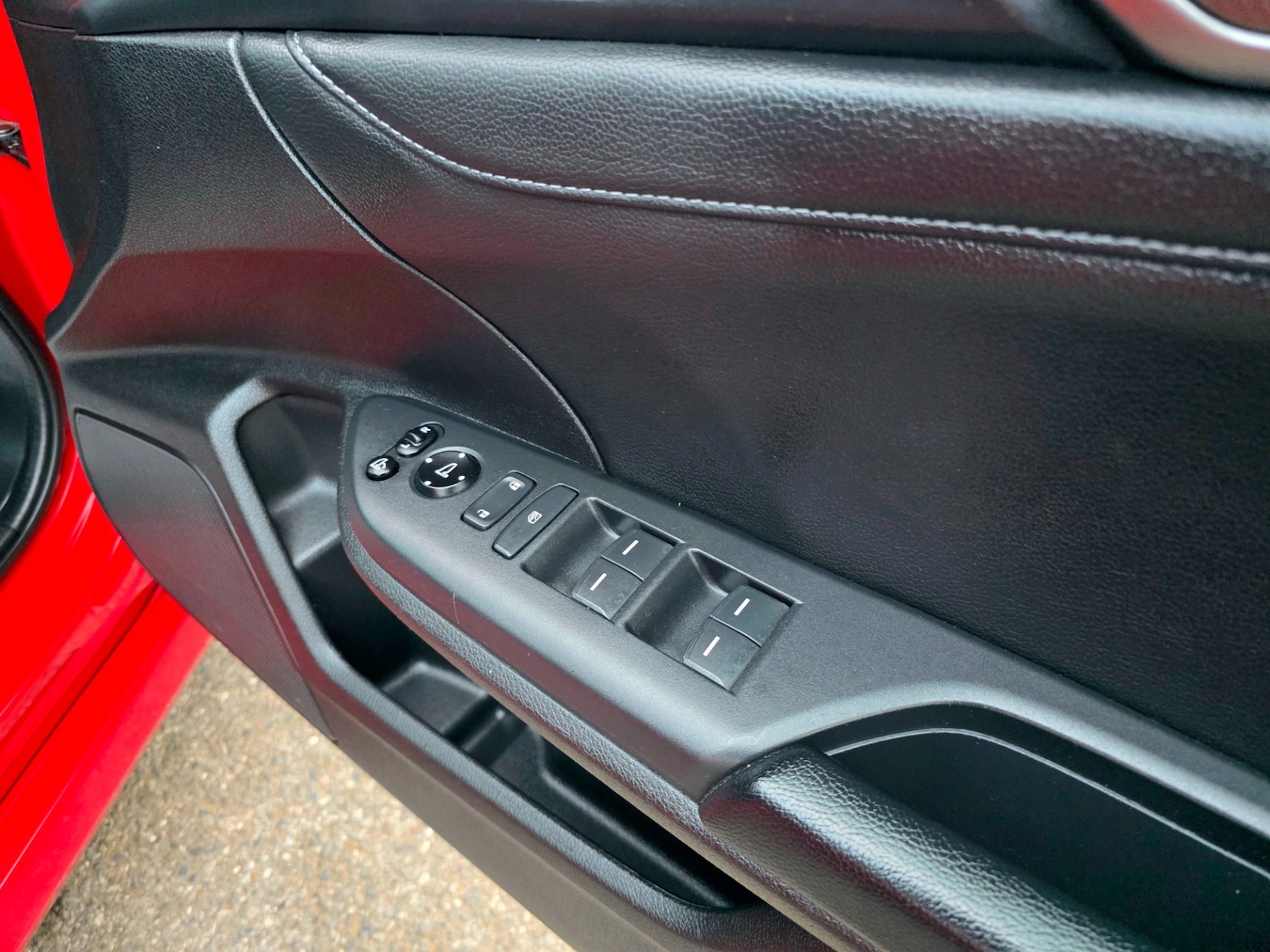 Used Honda Civic 2017 for sale - 76713450: Photo 15