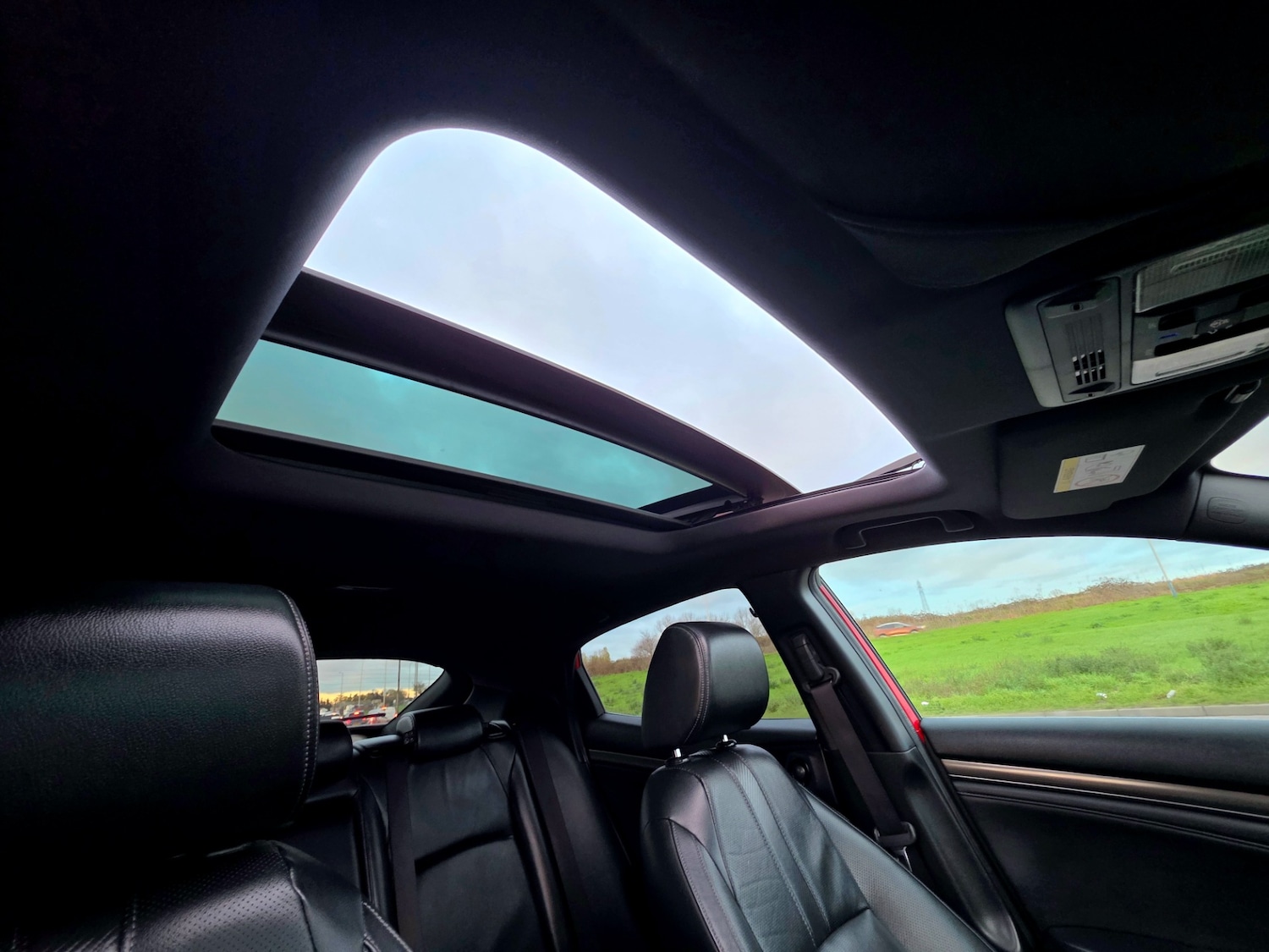 Used Honda Civic 2017 for sale - 76713450: Photo 17