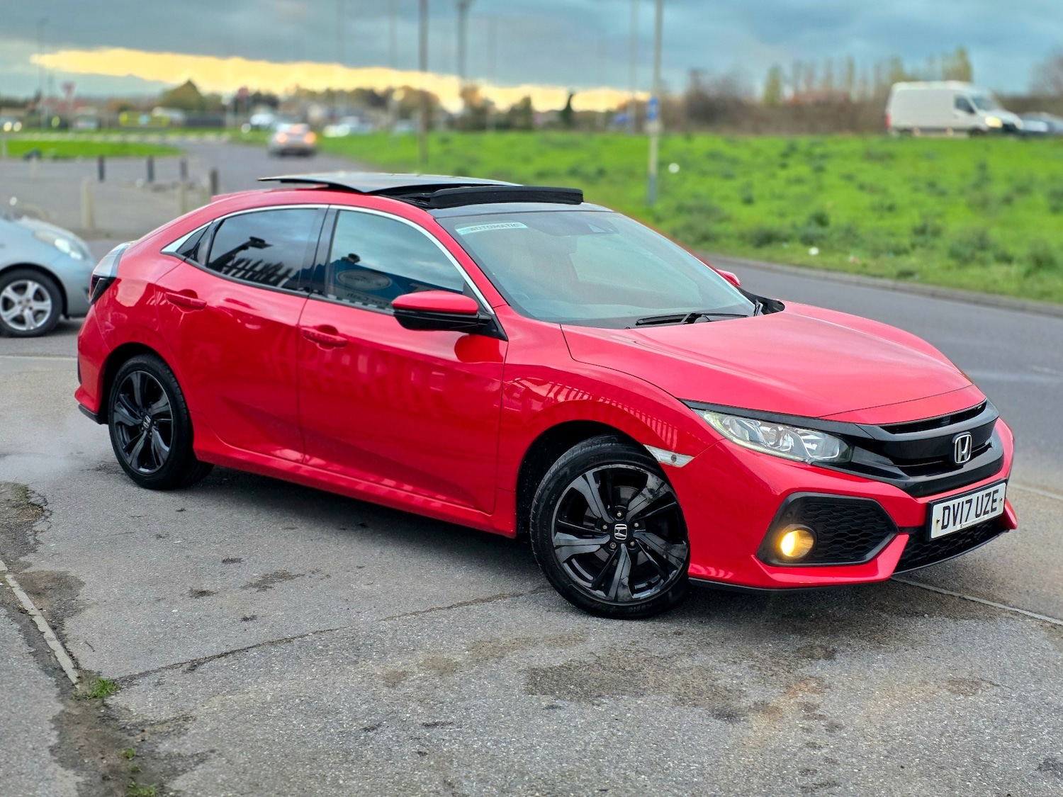 Used Honda Civic 2017 for sale - 76713450: Photo 6