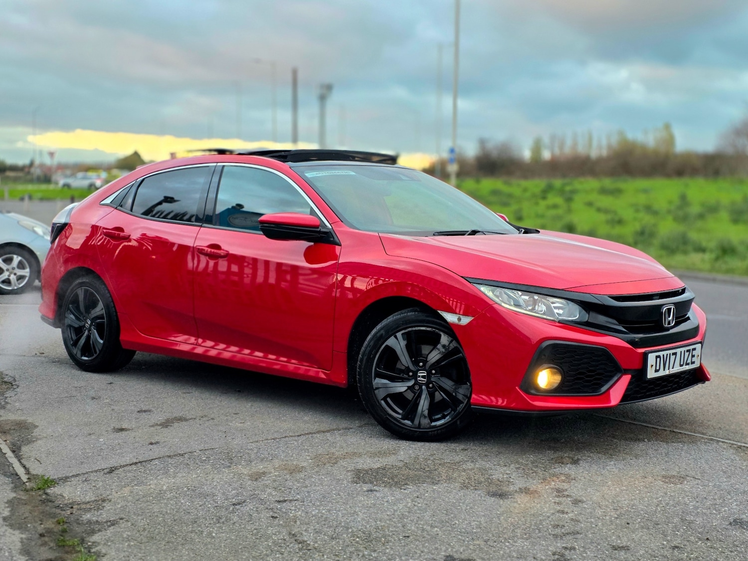 Used Honda Civic 2017 for sale - 76713450: Photo 7