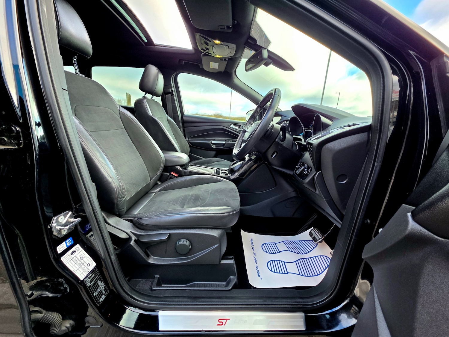 Used Ford Kuga 2017 for sale - 77175983: Photo 22