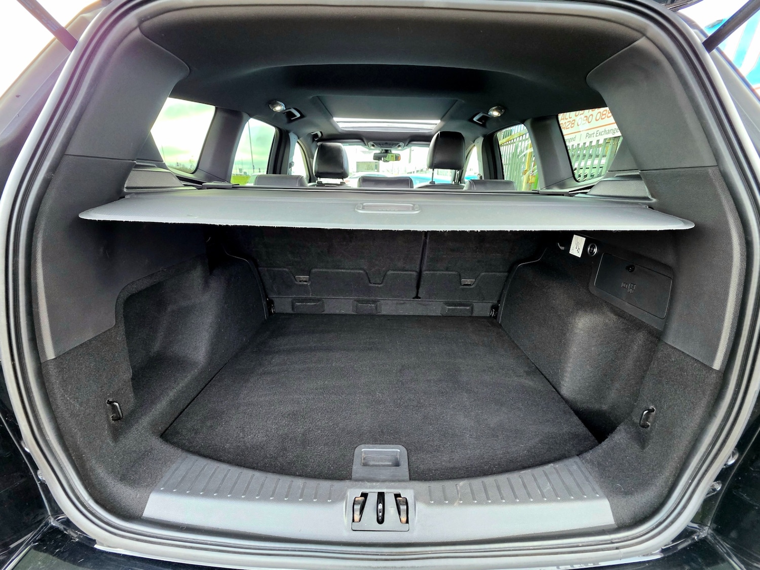 Used Ford Kuga 2017 for sale - 77175983: Photo 43