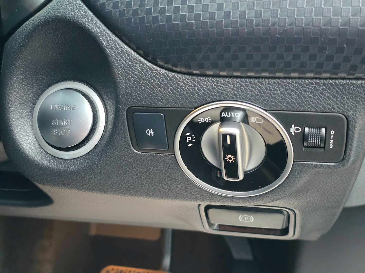 Used Mercedes-Benz A-Class 2017 for sale - 78064584: Photo 24