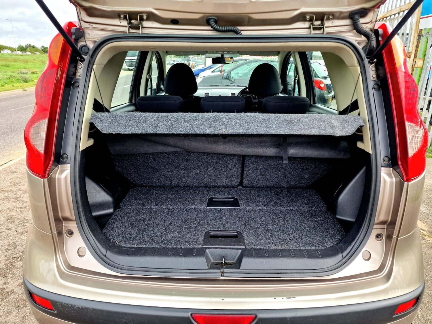 Vehicle 21