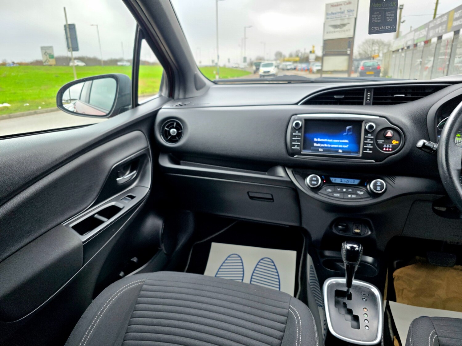 Used Toyota Yaris 2017 for sale - 77529261: Photo 35