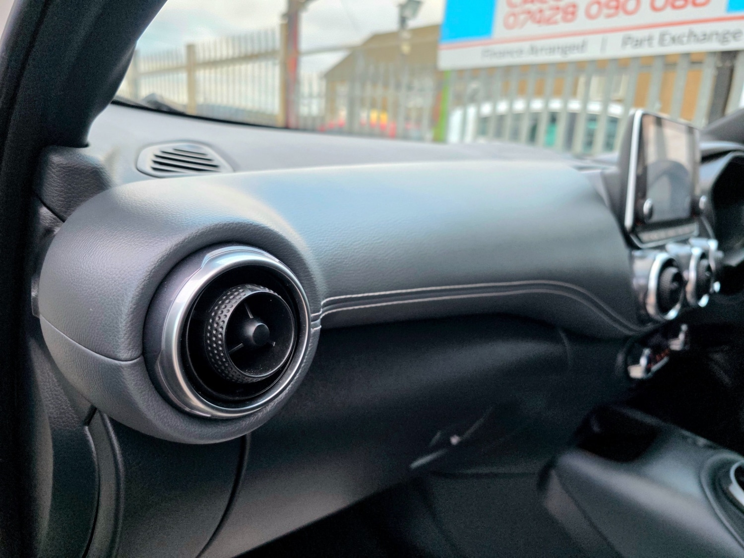 Used Nissan Juke 2021 for sale - 76653059: Photo 36