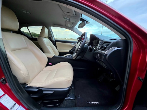 Used Lexus CT 2011 for sale - 75368631: Photo 16