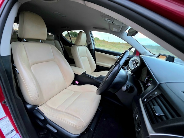 Used Lexus CT 2011 for sale - 75368631: Photo 6