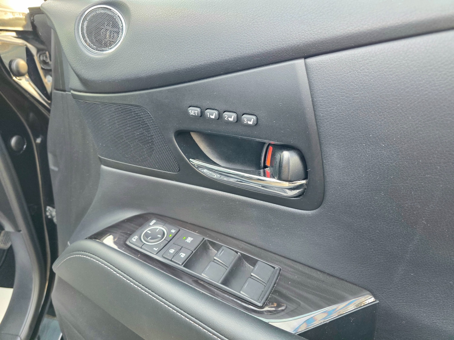 Used Lexus RX 2015 for sale - 77045890: Photo 16