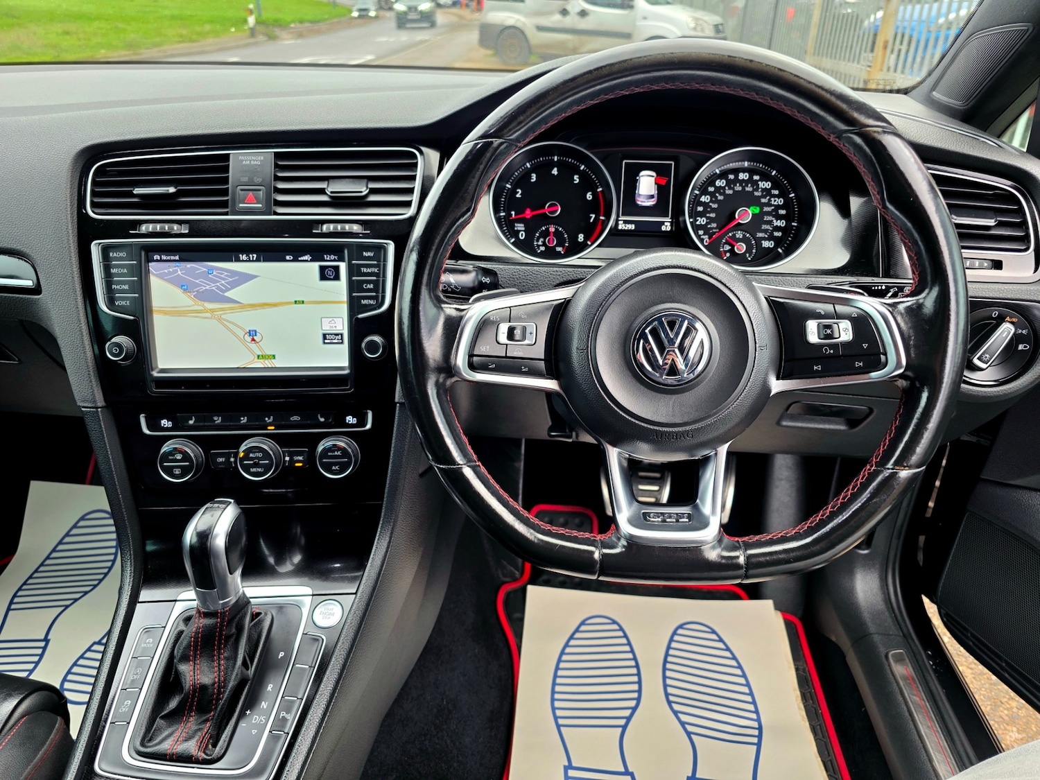 Used Volkswagen Golf 2016 for sale - 77704209: Photo 25