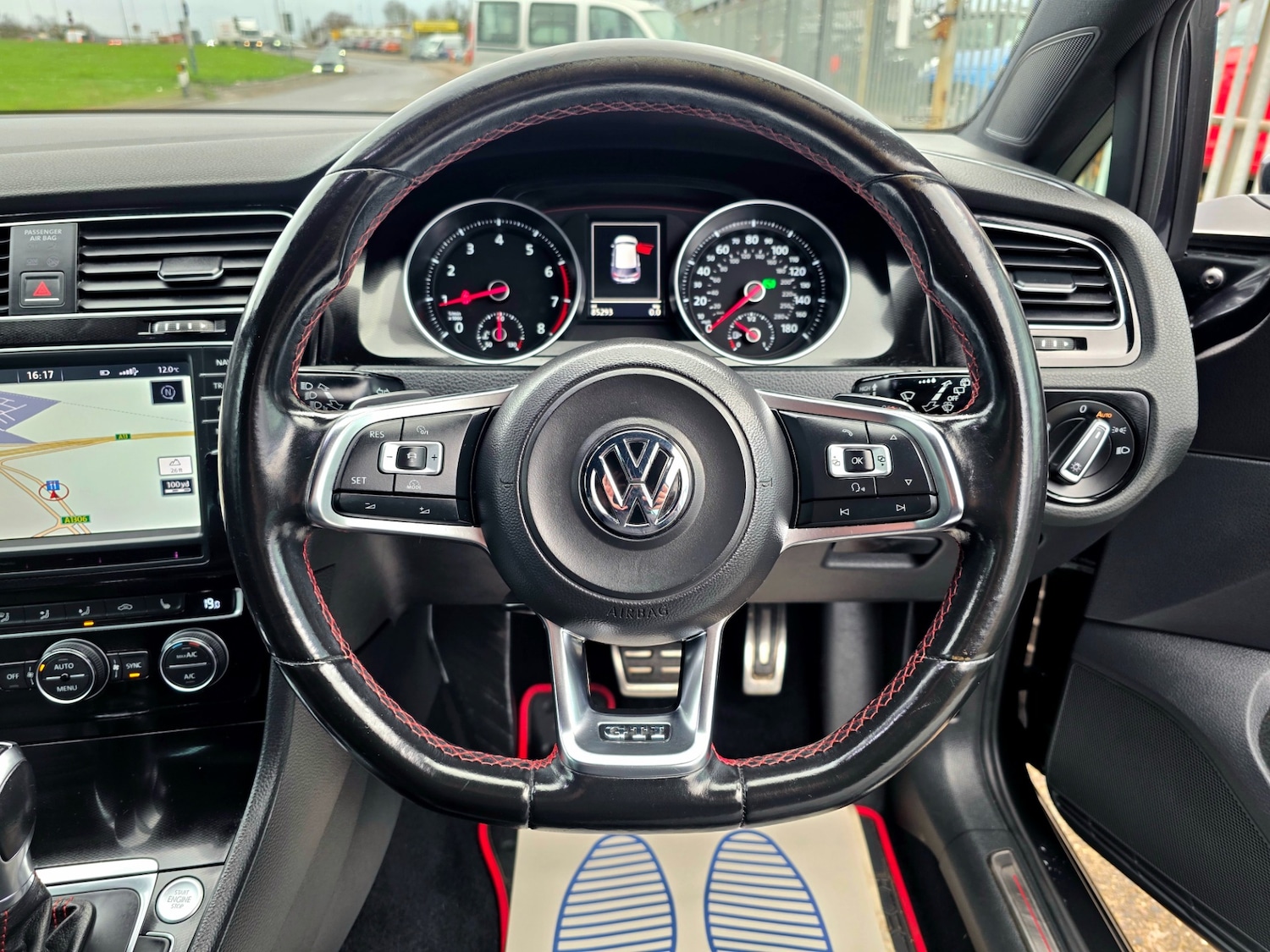 Used Volkswagen Golf 2016 for sale - 77704209: Photo 26