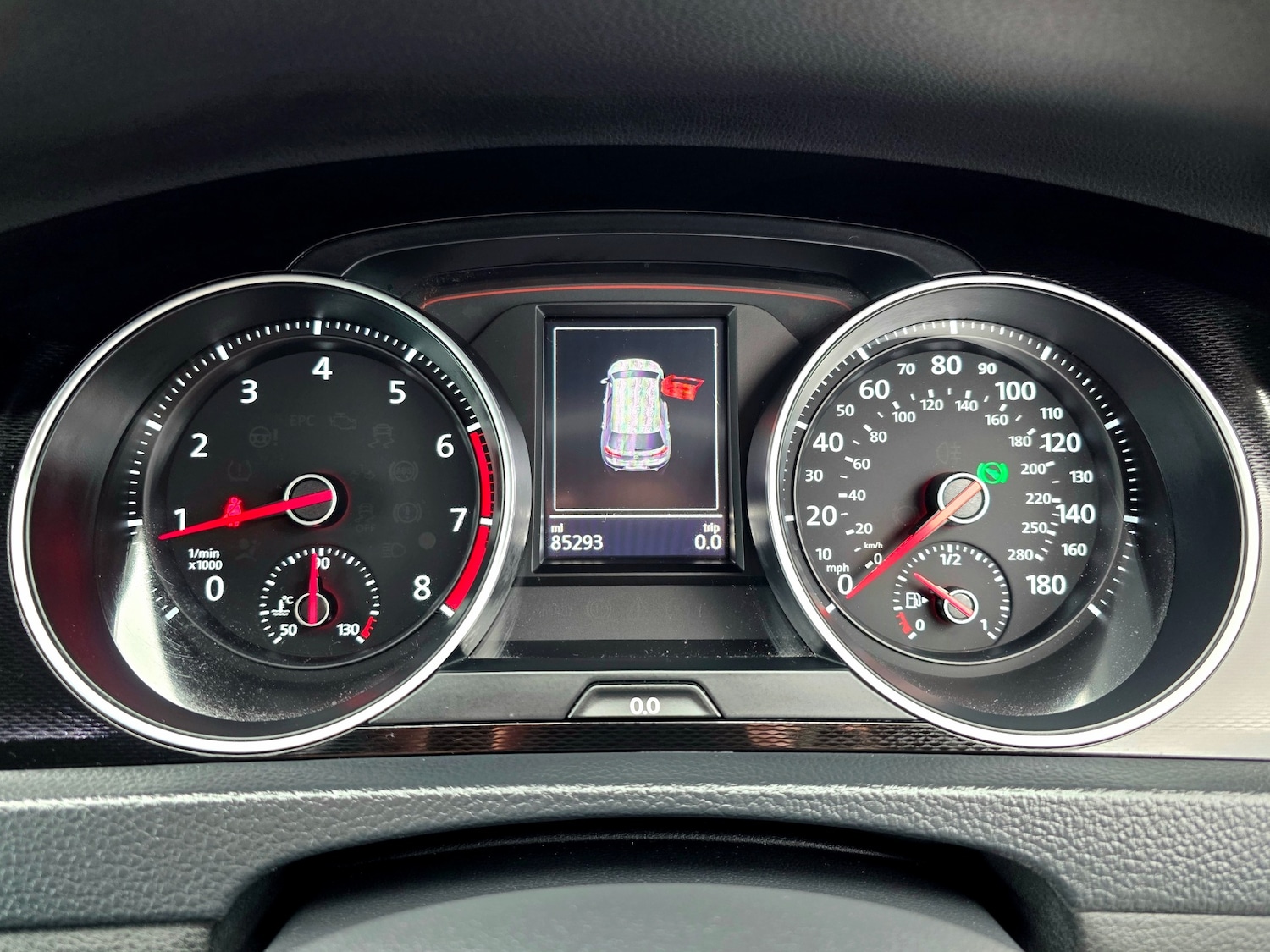 Used Volkswagen Golf 2016 for sale - 77704209: Photo 28