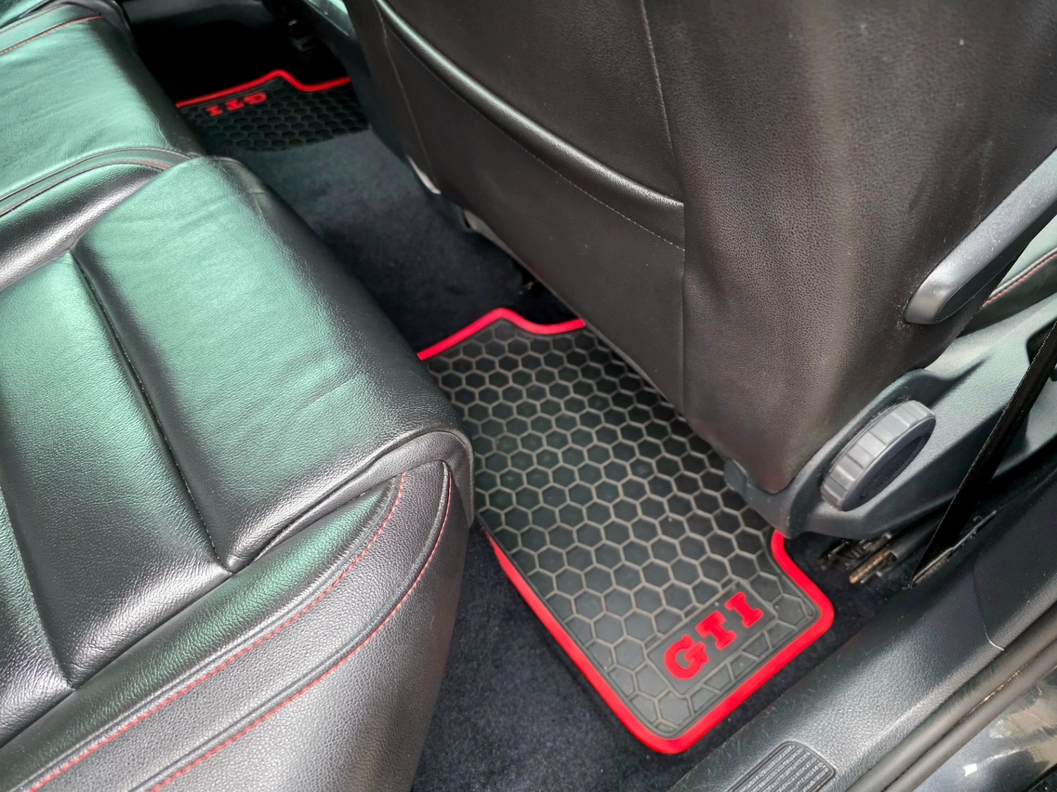 Used Volkswagen Golf 2016 for sale - 77704209: Photo 39