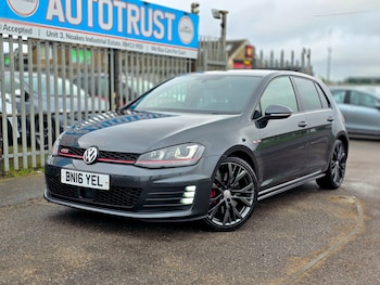 Used Volkswagen Golf 2016 for sale - 77704209: Photo
