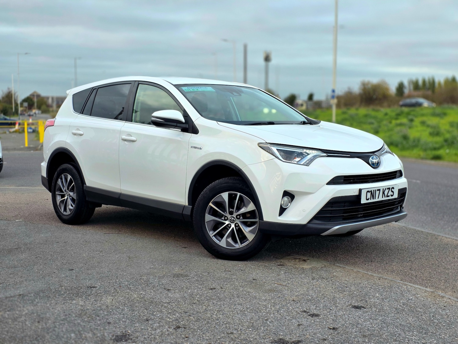 Used Toyota RAV4 2017 for sale - 76232629: Photo 6