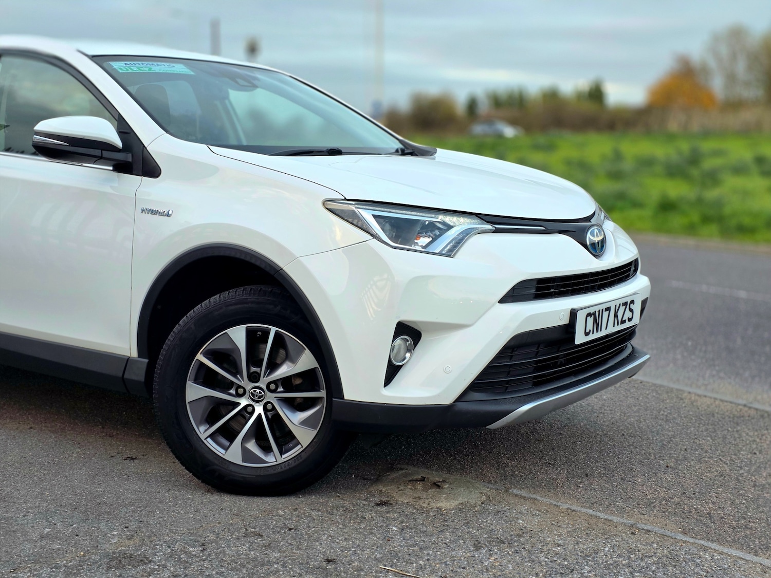 Used Toyota RAV4 2017 for sale - 76232629: Photo 8