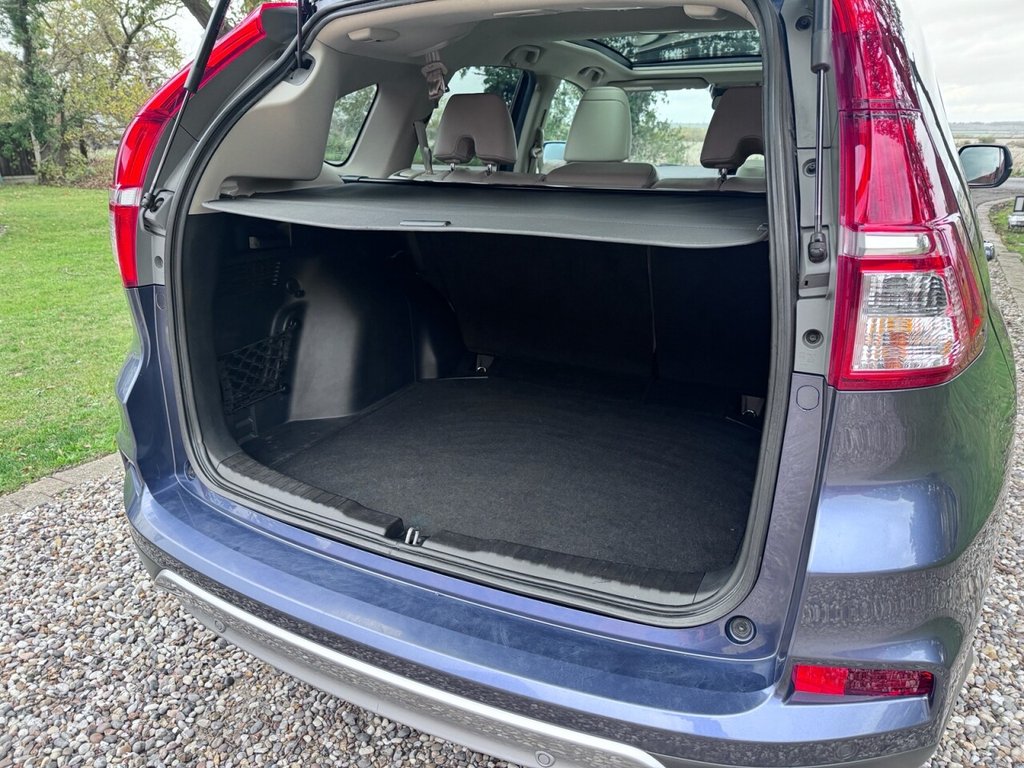 Used Honda CR-V 2016 for sale - 76406779: Photo 17