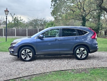 Used Honda CR-V 2016 for sale - 76406779: Photo