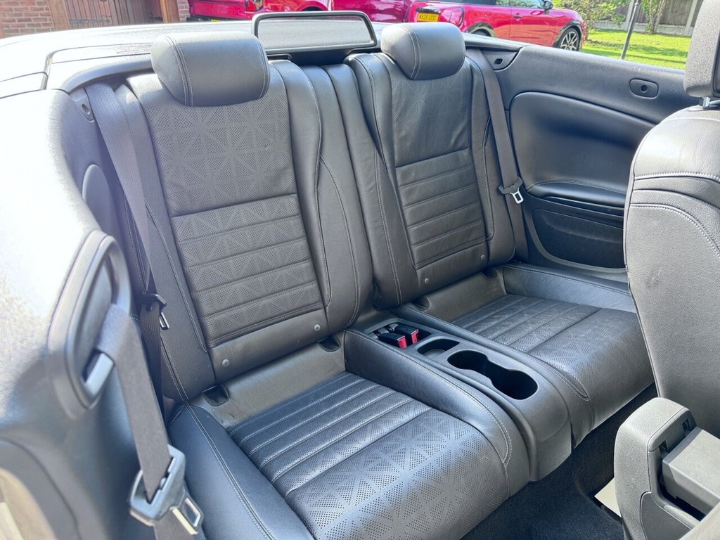 Used Vauxhall Cascada 2013 for sale - 76106240: Photo 7