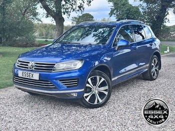 2017 (66) - 3.0 TDI V6 BLUEMOTION R-LINE AUTOMATIC EURO 6 5-Door