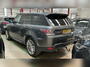Used Land Rover Range Rover Sport 2015 for sale - 79856850: Photo