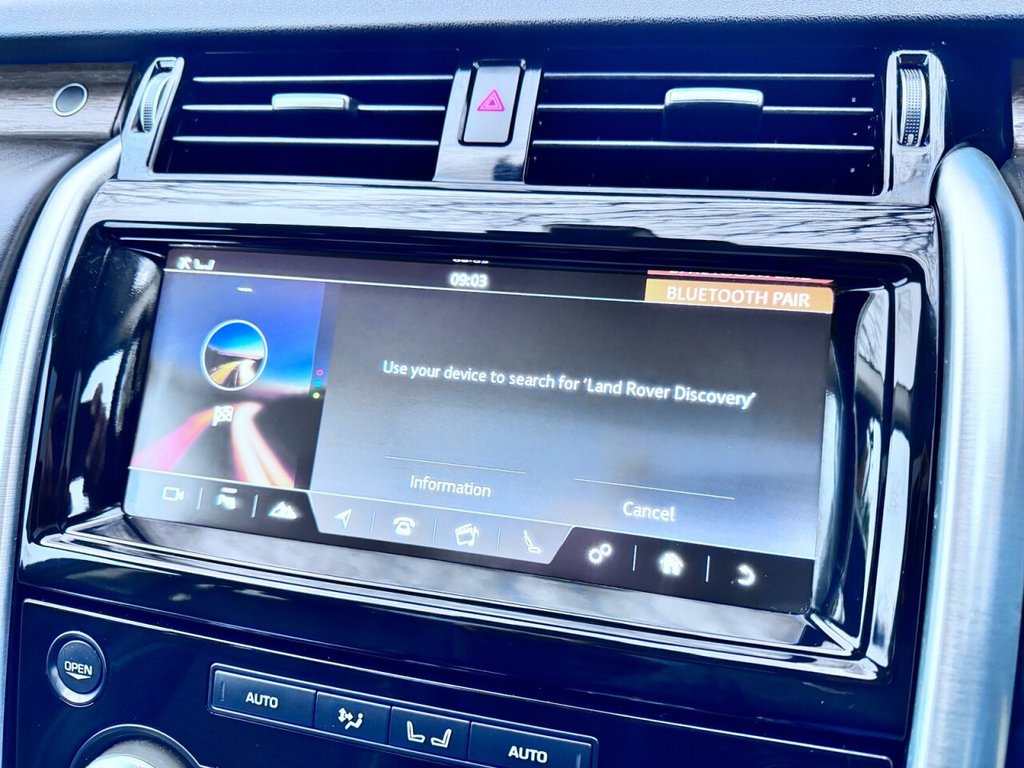 Used Land Rover Discovery 2018 for sale - 77328471: Photo 36