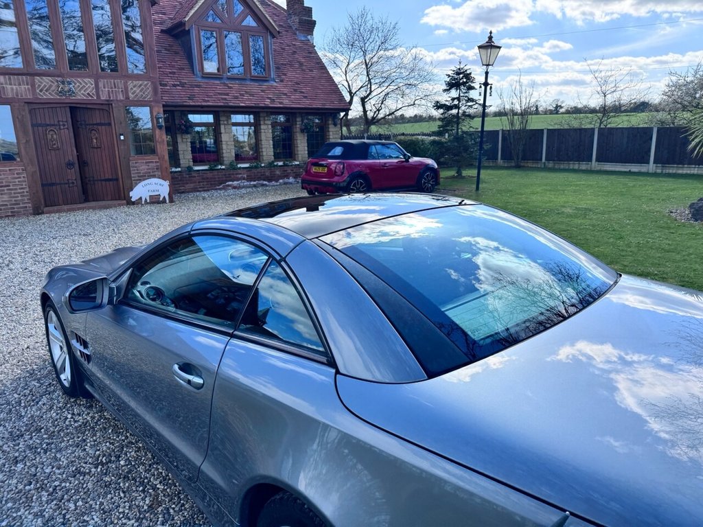 Used Mercedes-Benz SL 2008 for sale - 78111080: Photo 16