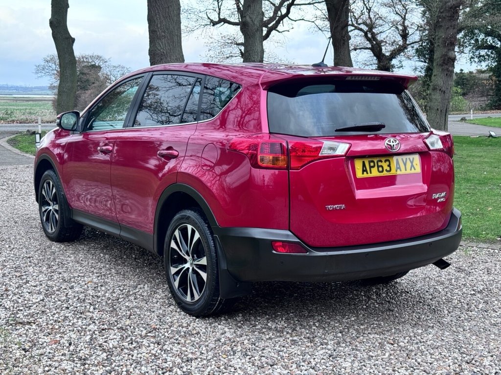 Used Toyota RAV4 2014 for sale - 76923880: Photo 10