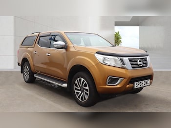 Used Nissan Navara 2016 for sale - 78702051: Photo