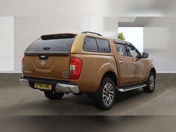 Used Nissan Navara 2016 for sale - 78702051: Photo