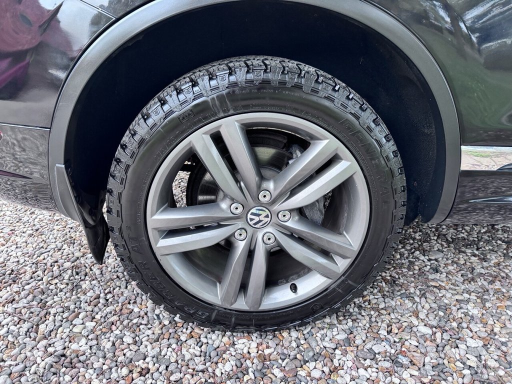 Used Volkswagen Touareg 2013 for sale - 76396200: Photo 14