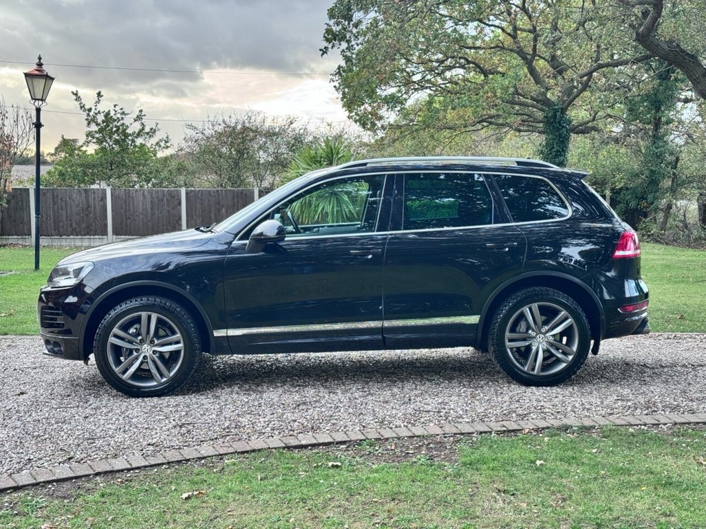 Used Volkswagen Touareg 2013 for sale - 76396200: Photo 2